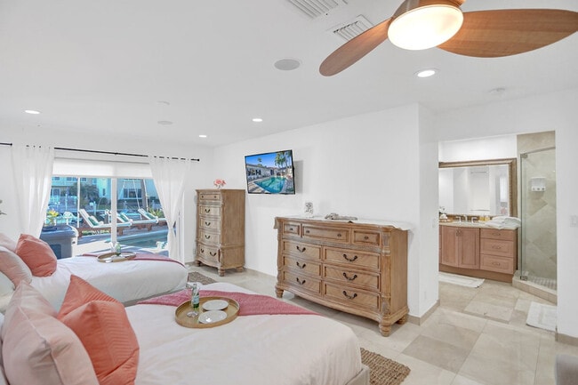 2830 NE 52nd St Unit SI ID1635735P