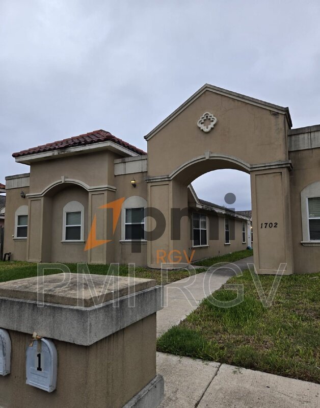 Photo - 1702 Bronze Condominio Unidad 1