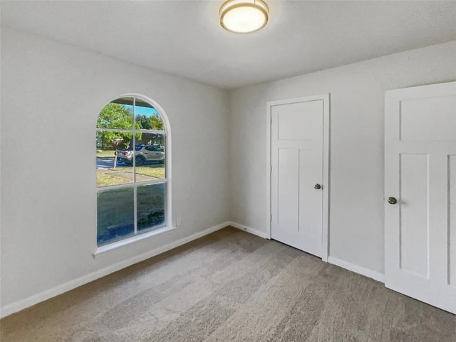 Photo - 1746 Whiteoak Dr