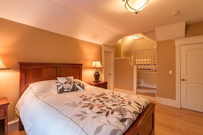 Photo - 221 South Rd