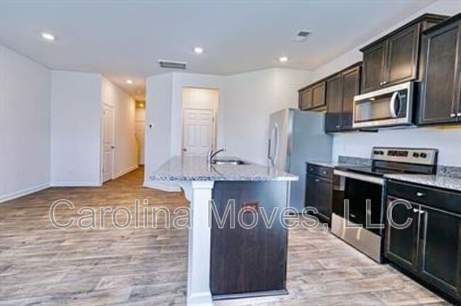 Photo - 430 Sea Grit Ct