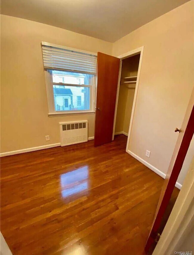 150-44-150-17 17th Ave