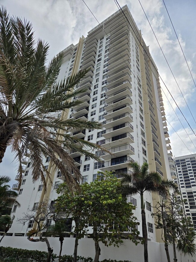 Photo - 2101 S Ocean Dr Condo Unit 1507