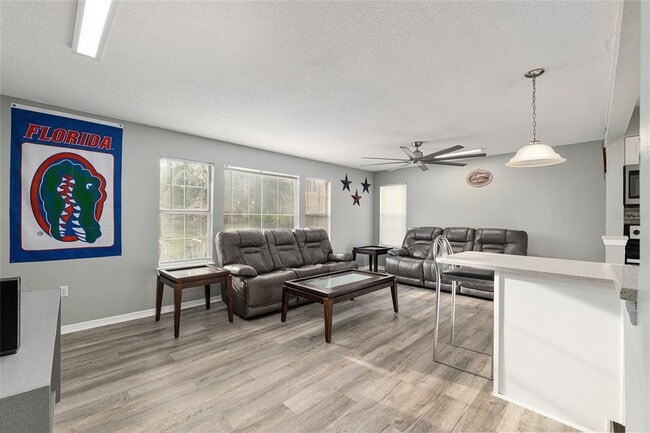 Photo - 2601 SW Archer Rd