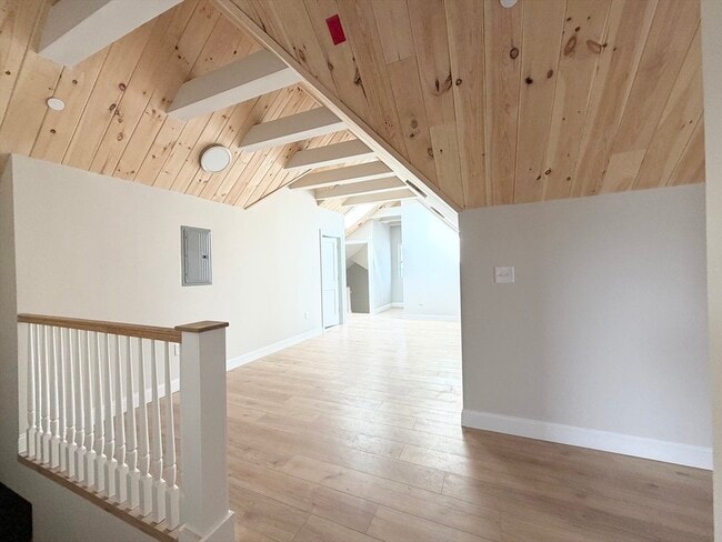 Photo - 3 1/2 Buffum St Unit 3