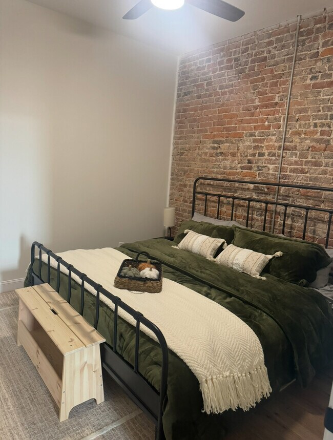 Photo - 136 S Main St Unit B