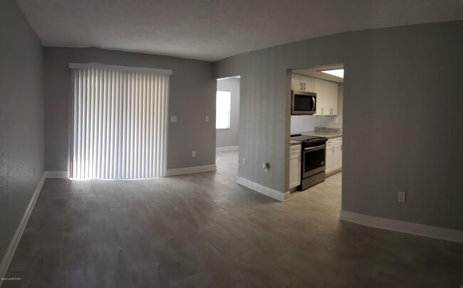 Photo - 133 Bristol Ct Unit 133