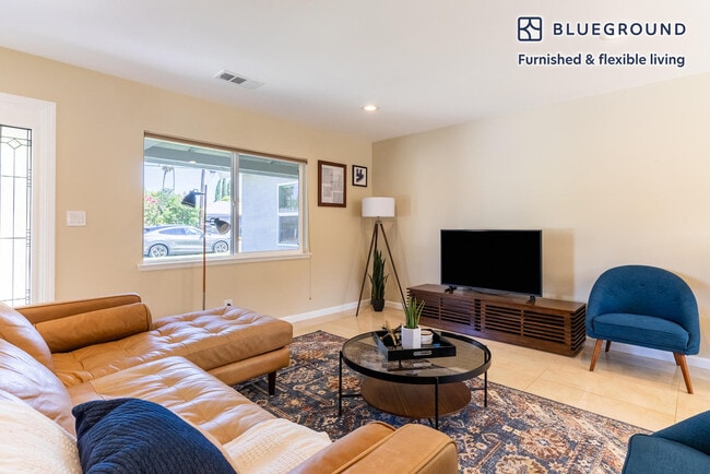 10067 Judy Ave