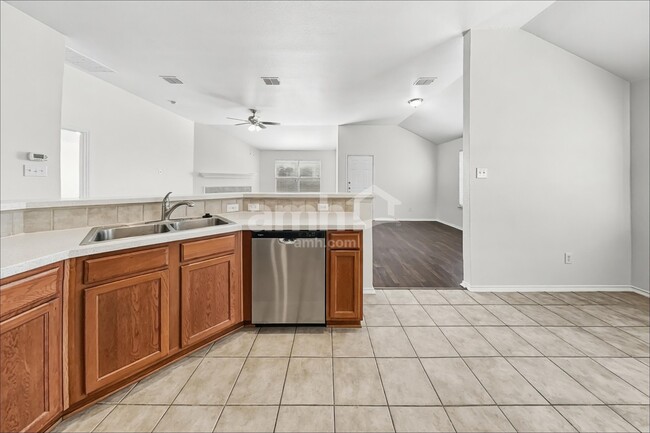 Photo - 14056 Wrangler Way