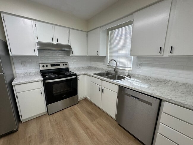 Photo - 37 Campbell Dr