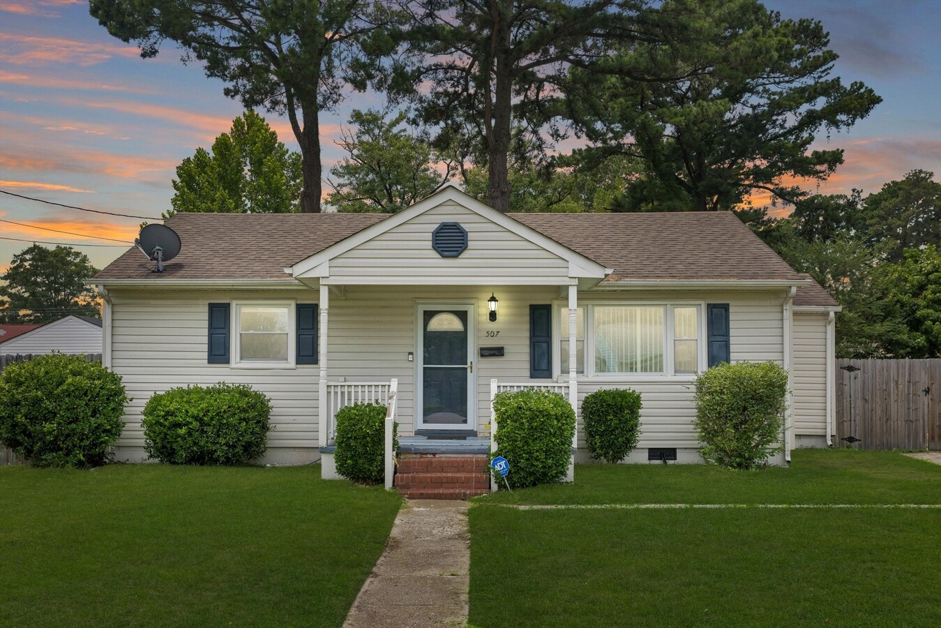 Photo - 507 Bunche Blvd
