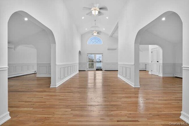 125 Horseshoe Rd