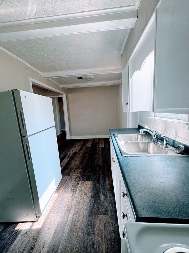 Photo - 3714 Farwood Dr