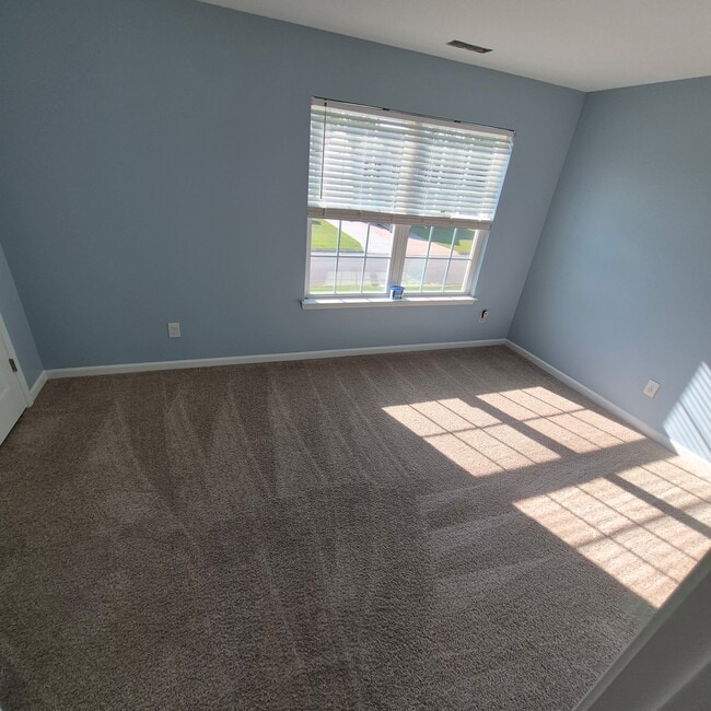 Photo - 350 Morningside Dr