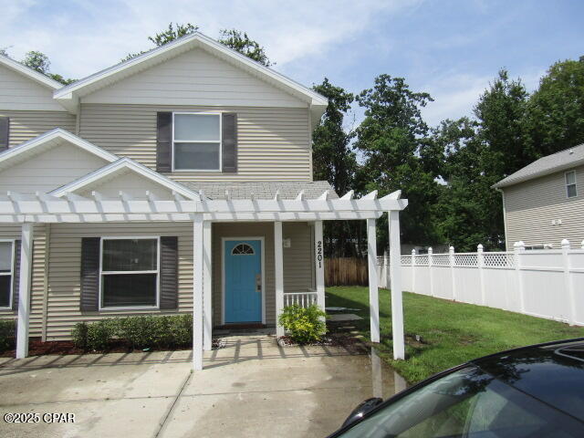 Photo - 2201 Dorothy Ave Townhome