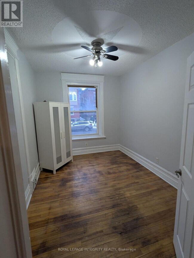 Photo - 74 Preston St Unité 1