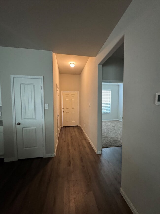 Photo - 305 Black Bear Dr