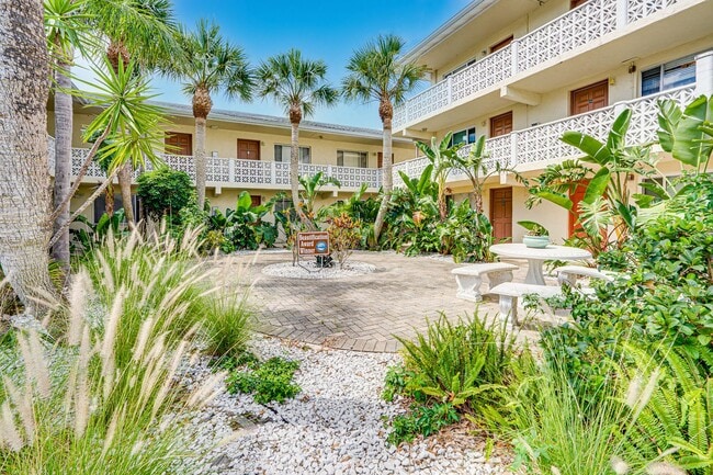 Photo - 102 S Peninsula Dr Unit 203