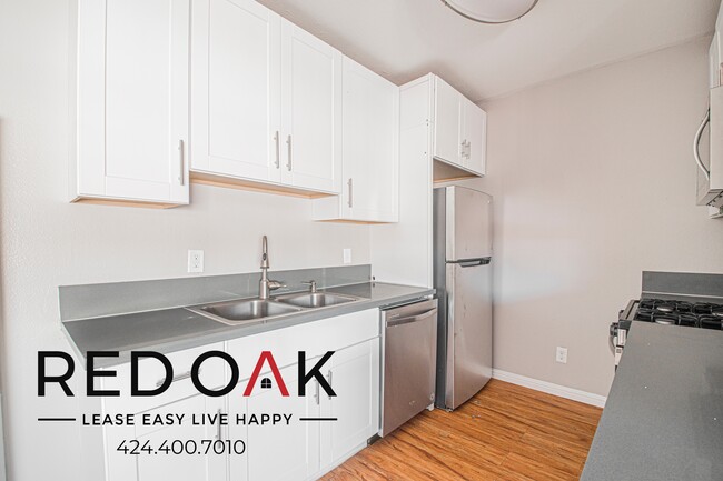 Photo - 6819 Laurel Canyon Blvd Unit 17