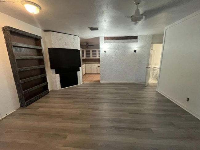 Photo - 2XXX SW 42nd St