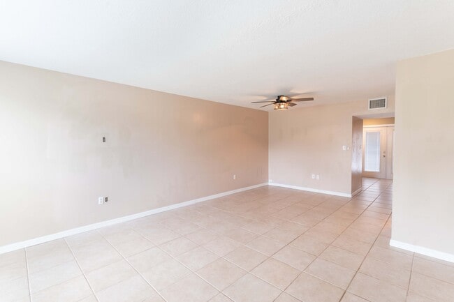 Photo - 5850 Cypress Gardens Blvd Unit #607