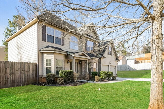 Photo - 9200 Bandywood Way SW