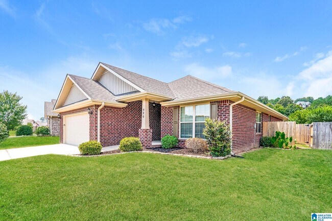 Photo - 980 Clover Ave