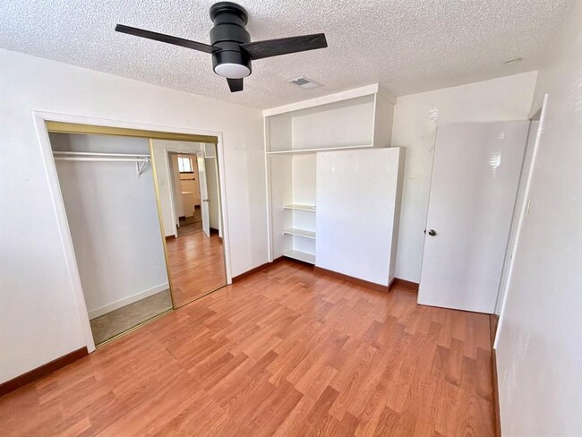 Photo - 1615 W 11th St