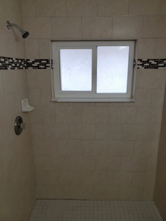 Photo - 8402 Corney Dr