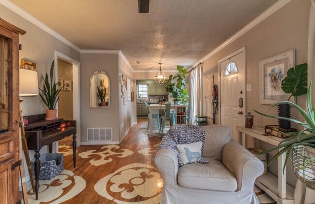 Photo - 3113 31st St