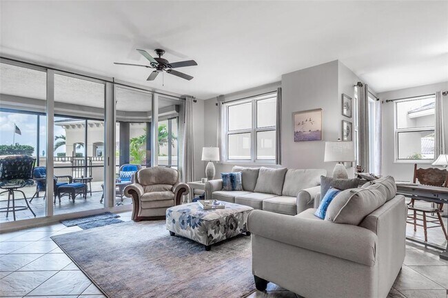 Photo - 3313 Sunset Key Cir Unit 107