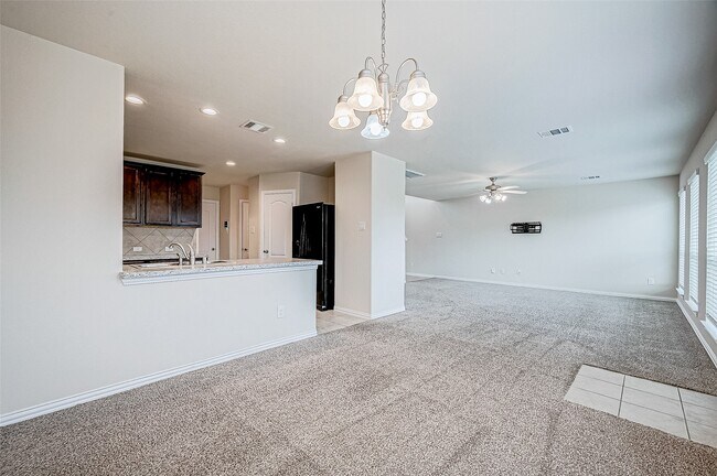 Photo - 3406 Water Lilly Way