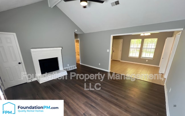 Photo - 5138 Chantilly Dr