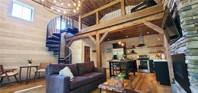 Photo - 6287 Riverview Rd