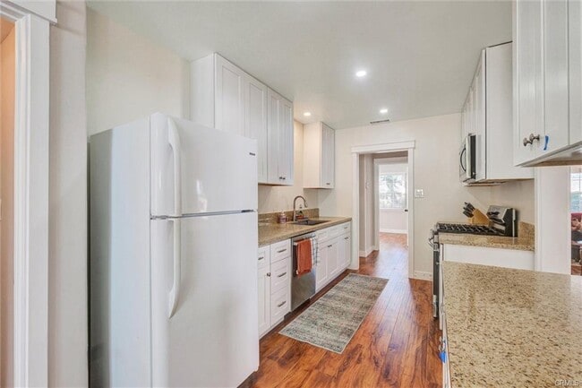 Photo - 3317 Paraiso Way