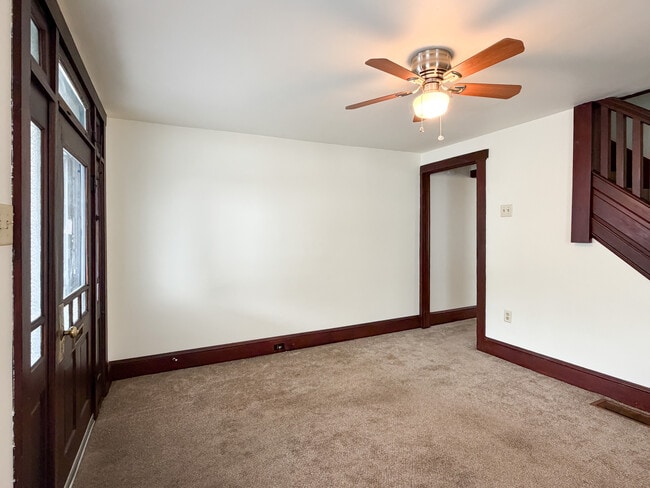 Photo - 337 Duke St