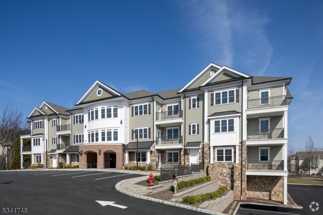 Building Photo - 50 Mt Bethel Rd Unit 301 Rental