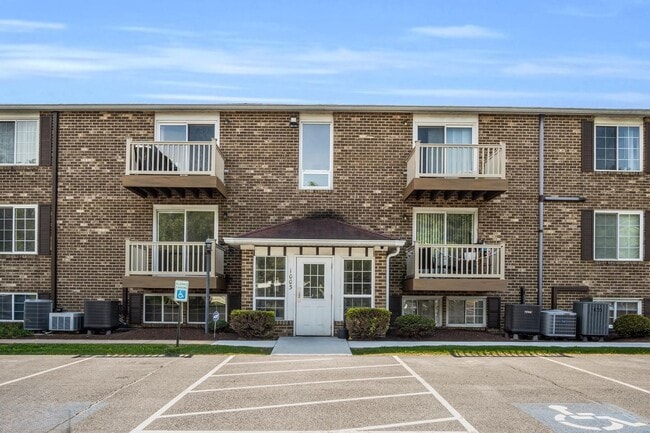 Photo - 1003 Nanroc Dr