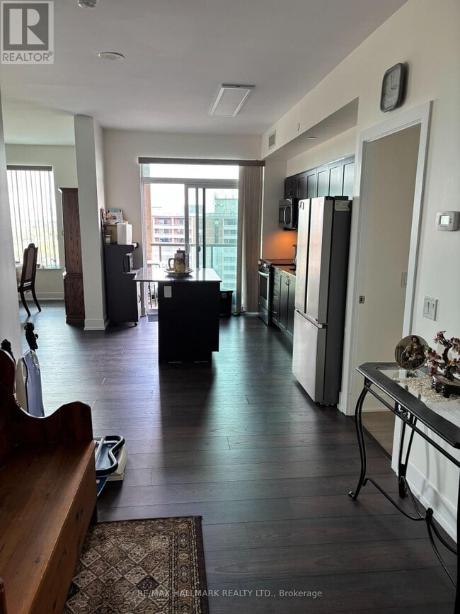 Photo - 1215 Bayly St Unit 1604
