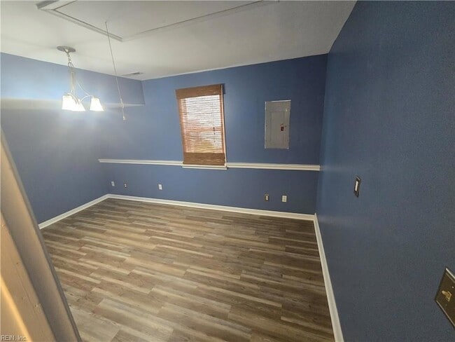 Photo - 921 Martingale Ct