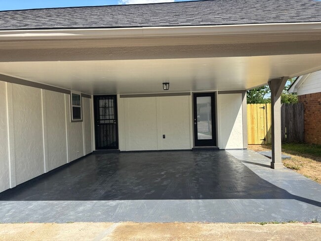 Photo - 2966 Santa Valley St