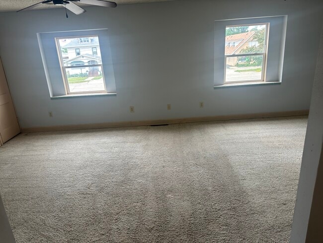 543 Blackhawk Blvd Unit 3-bed