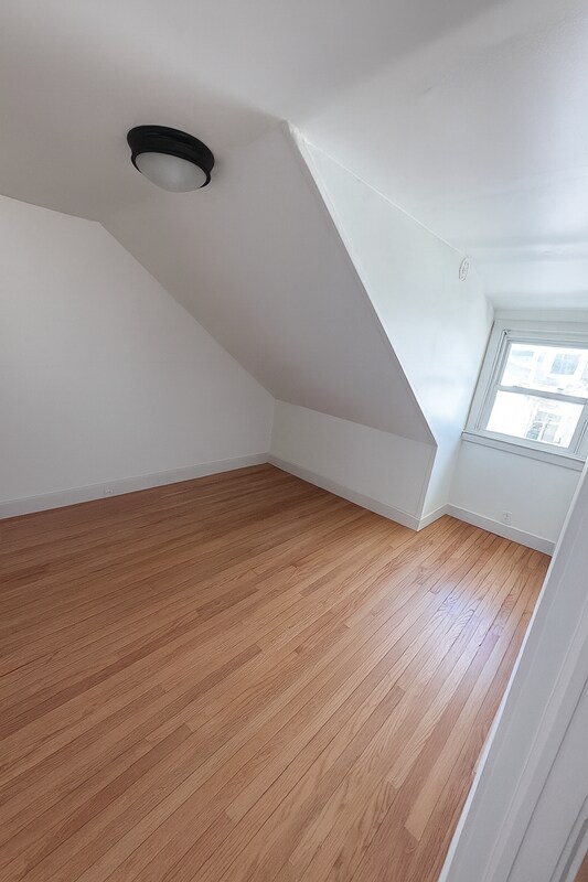 Photo - 107 Caroline St Unit 6