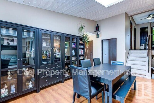 Photo - 8523-8189 189 St NW