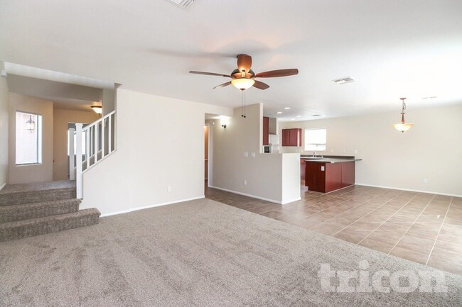 Photo - 28888 N Nugget Ct