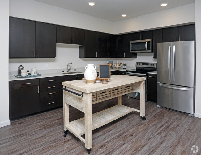2x2 Kitchen