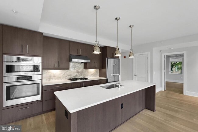 Building Photo - 2225 California St NW Unit 302