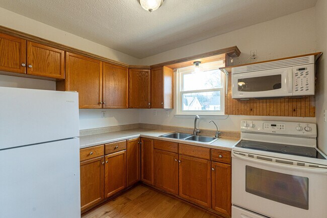 Photo - 3601 Cherryton Dr