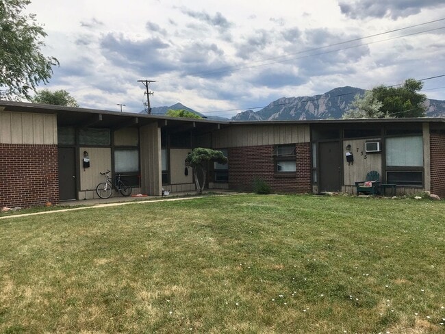 Building Photo - Seven Thirty, LLC (735) Unit 735 #1