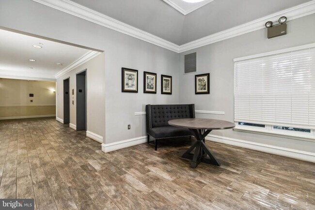 Photo - 12915 Alton Square Unit 114